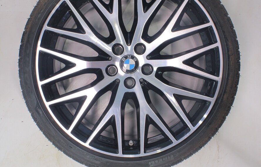 BMW BMW 5 serie G30 G31 8 serie G14 G15 G16 636 20 inch velgen Pirelli Runflat Winterbanden Origineel
