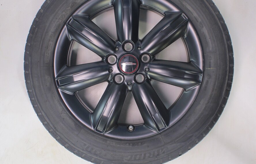Mini Countryman F60 539 17 inch velgen Bridgestone Winterbanden Origineel