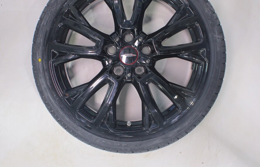 Mini Cooper / S / One / Cabrio F55 F56 F57 JCW902 18 inch velgen Pirelli Runflat Zomerbanden Nieuw Origineel