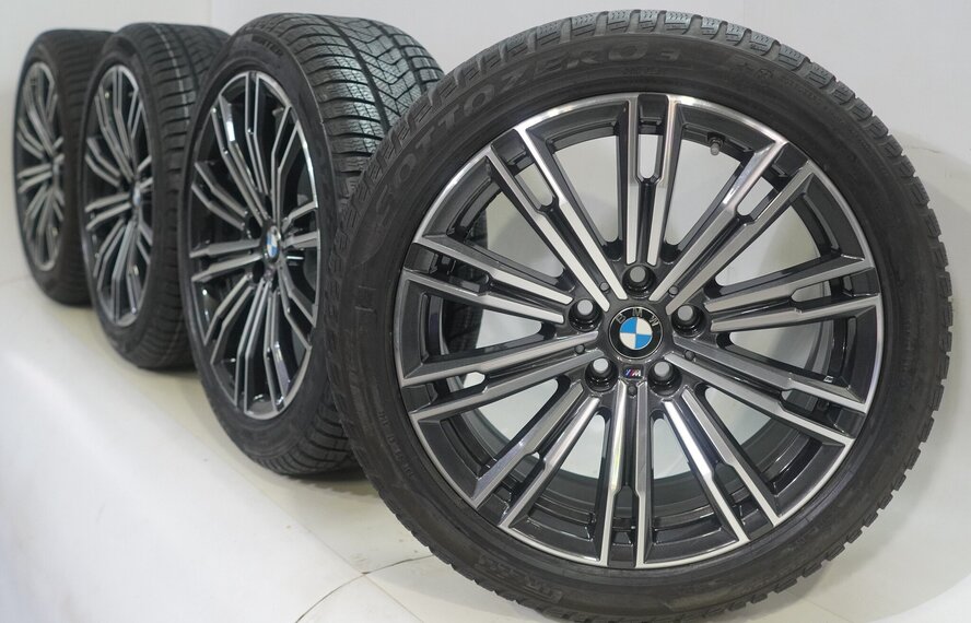 BMW BMW 2 serie 3 serie 4 serie G20 G21 G22 G42 790M 18 inch velgen Pirelli Runflat Winterbanden Nieuw Origineel