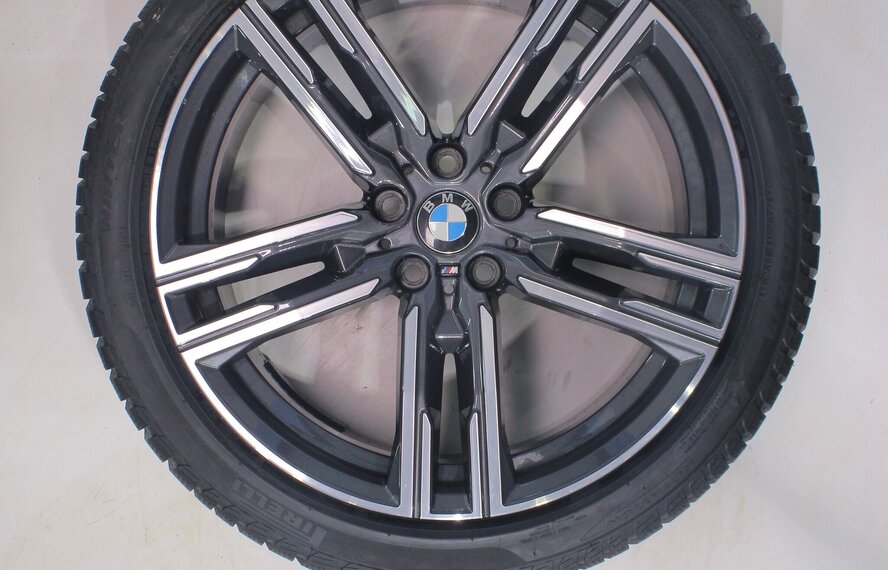 BMW BMW 5 serie G30 G31 8 serie G14 G15 G16 727M 19 inch velgen Pirelli Runflat Winterbanden Nieuw Origineel