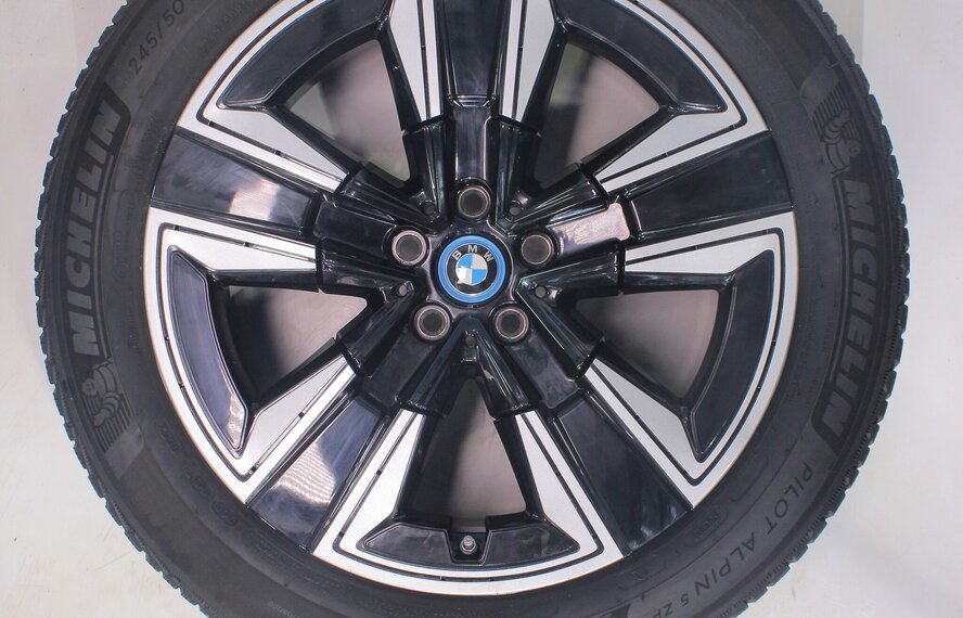 BMW BMW iX3 G08 842 19 inch velgen Michelin Runflat Winterbanden Origineel