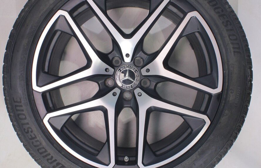 Mercedes Mercedes GLC 63 AMG 20 inch velgen Bridgestone Winterbanden Nieuw Origineel