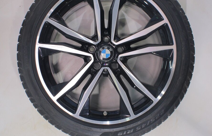 BMW BMW X1 F48 X2 F39 715M 19 inch velgen Pirelli Runflat Winterbanden Origineel