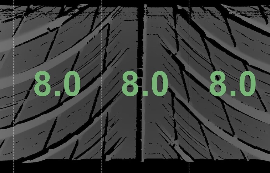 Porsche Porsche 911 992 GTS 20 & 21 inch velgen Michelin Winterbanden Origineel