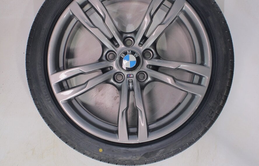 BMW BMW 3 4 serie F30 F31 F32 F33 F36 441M 18 inch velgen Pirelli Runflat Zomerbanden Nieuw Origineel