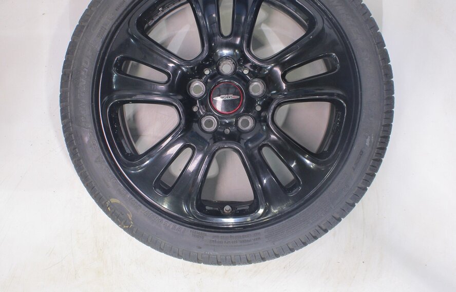 Mini Cooper / S / One / Cabrio F55 F56 F57 JCW510 17 inch velgen Dunlop Runflat Winterbanden Nieuw Origineel
