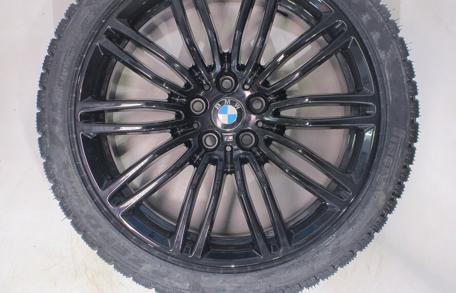 BMW BMW 5 serie G30 G31 8 serie G14 G15 G16 664M 19 inch velgen Pirelli Runflat Winterbanden Nieuw Origineel
