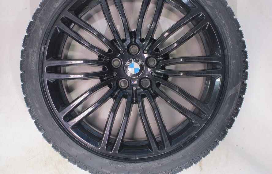 BMW BMW 5 serie G30 G31 8 serie G14 G15 G16 664M 19 inch velgen Pirelli Runflat Winterbanden Nieuw Origineel