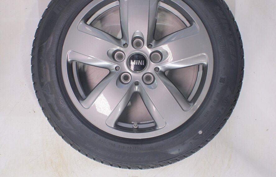 Mini Mini Clubman F54 517 16 inch velgen Pirelli Winterbanden Nieuw Origineel