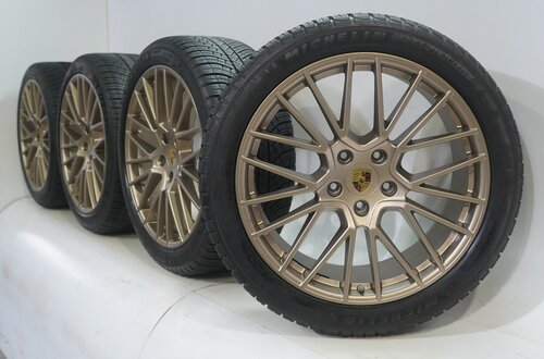 Porsche Porsche Cayenne E3 21 inch velgen Michelin Winterbanden Origineel