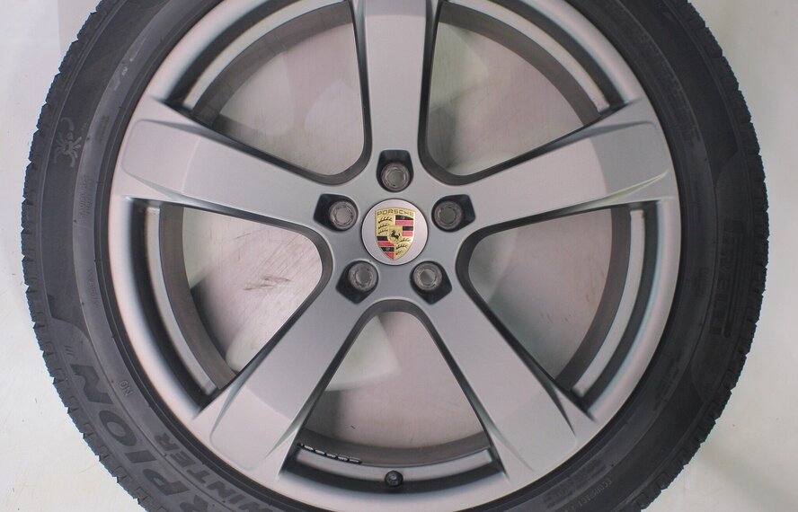 Porsche Porsche Macan II + III 95B 20 inch velgen Pirelli Winterbanden Nieuw Origineel