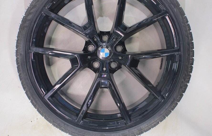 BMW BMW 5 serie G30 G31 8 serie G14 G15 G16 728M 20 inch velgen Pirelli Runflat Winterbanden Origineel