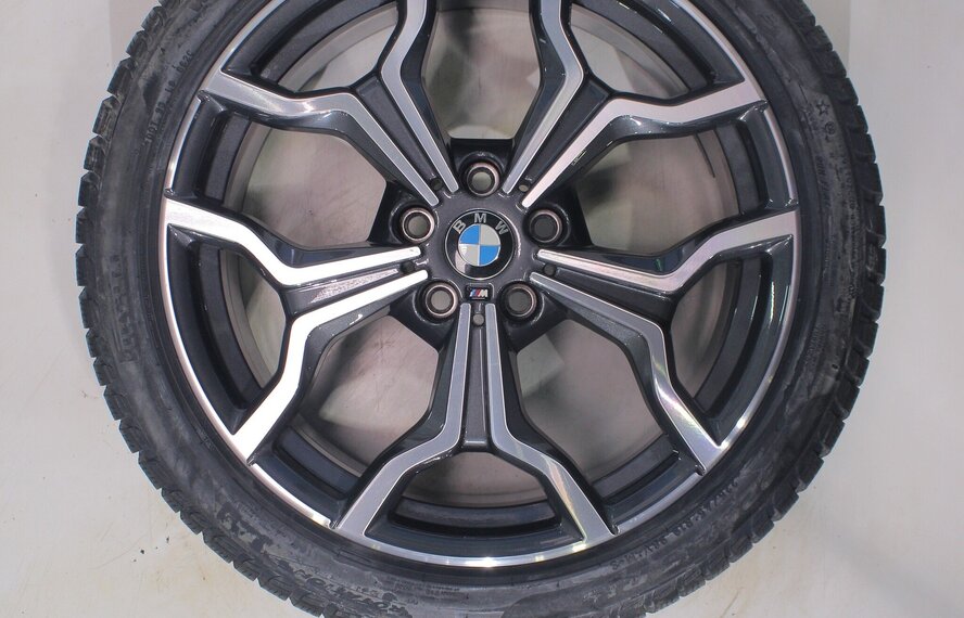 BMW BMW X1 F48 X2 F39 722M 19 inch velgen Pirelli Runflat Winterbanden Nieuw Origineel