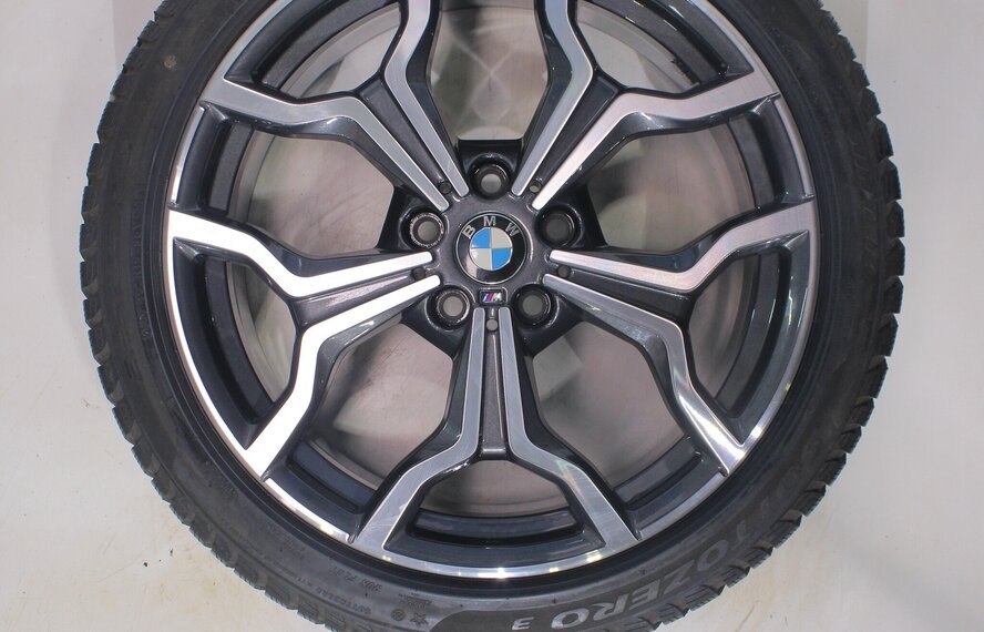 BMW BMW X1 F48 X2 F39 722M 19 inch velgen Pirelli Runflat Winterbanden Nieuw Origineel
