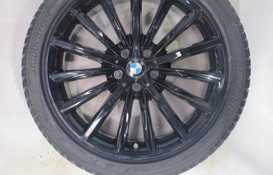 BMW BMW 5 serie G30 G31 8 serie G14 G15 G16 633 19 inch velgen Bridgestone Winterbanden Nieuw Origineel