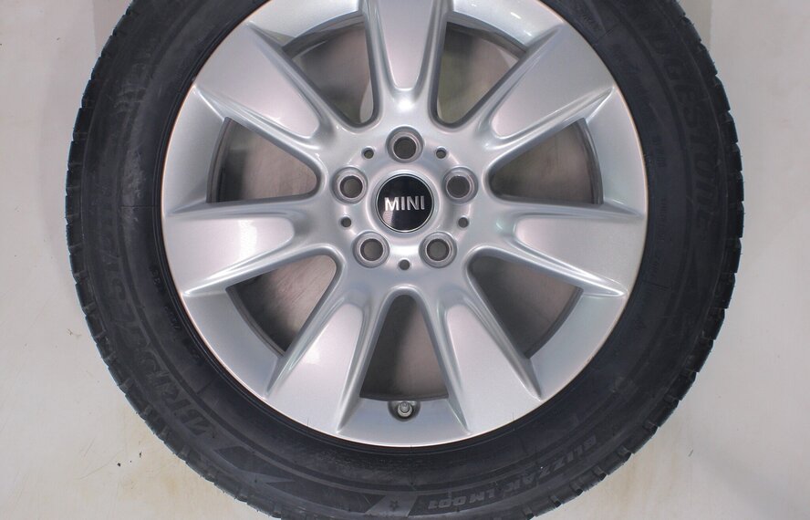 Mini Countryman F60 530 17 inch velgen Bridgestone Winterbanden Nieuw Origineel