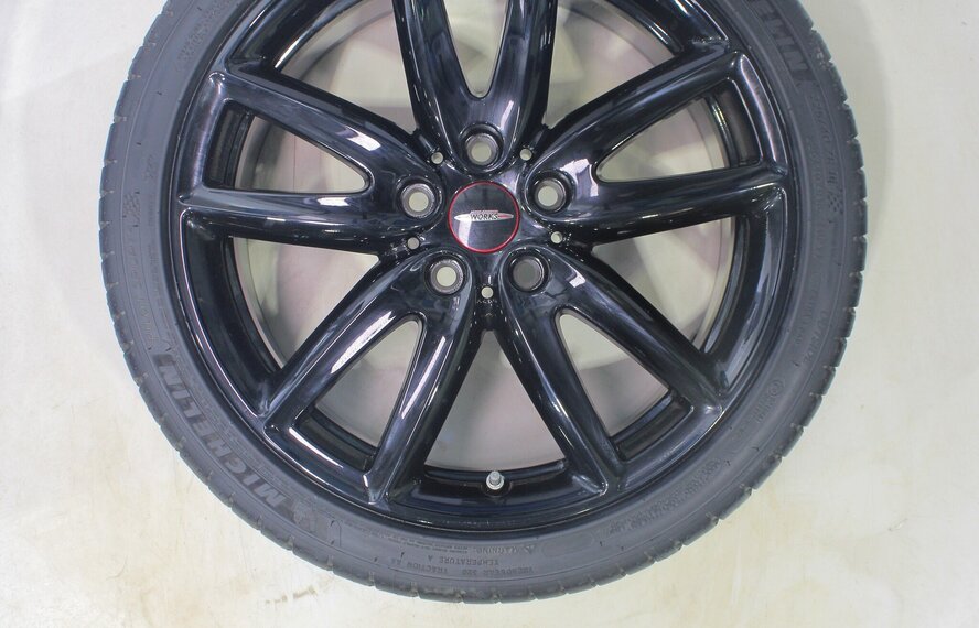 MINI Mini Clubman F54 JCW520 18 inch velgen Michelin Zomerbanden Origineel