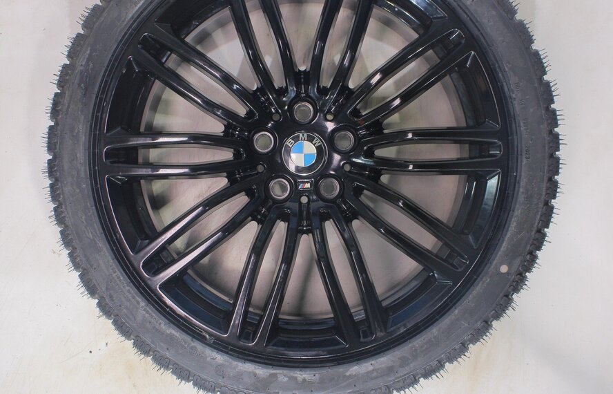 BMW BMW 5 serie G30 G31 8 serie G14 G15 G16 664M 19 inch velgen Pirelli Runflat Winterbanden Nieuw Origineel