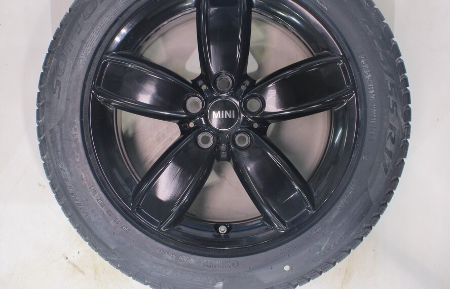 Mini Mini Countryman F60 531 17 inch velgen Pirelli Runflat Winterbanden Nieuw Origineel