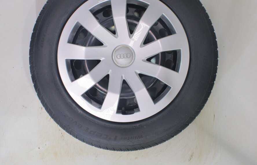 Audi Audi A1 S1 82A 8X 15 inch velgen Hankook Winterbanden Nieuw Origineel