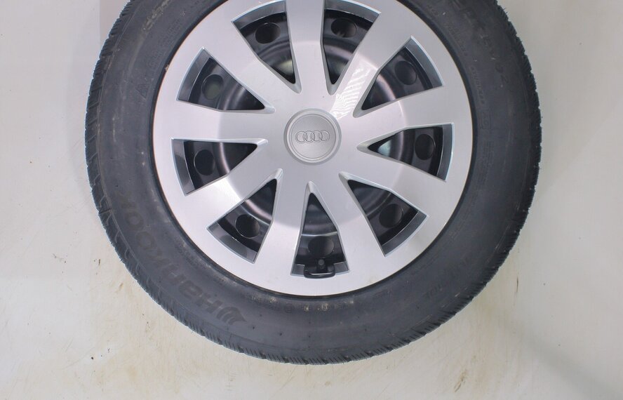 Audi Audi A1 S1 82A 8X 15 inch velgen Hankook Winterbanden Nieuw Origineel