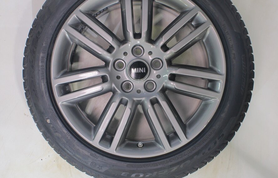 Mini Mini Countryman F60 532 18 inch velgen Pirelli Runflat Winterbanden Origineel
