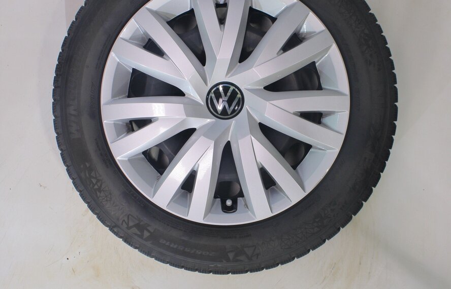 Volkswagen Volkswagen Golf 5 6 7 8 Staal 16 inch velgen Nexen Winterbanden Origineel