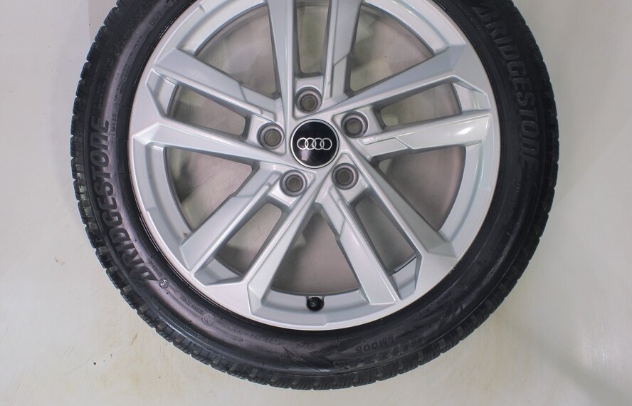 Audi Audi A3 S3 8Y 8V 17 inch velgen Bridgestone Winterbanden Origineel