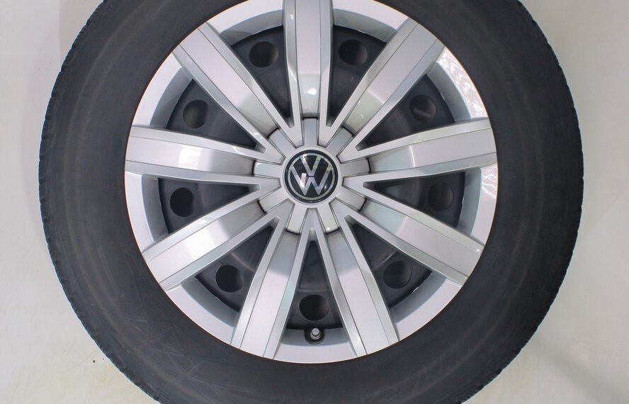 Volkswagen Volkswagen Tiguan II 17 inch velgen Vredestein Winterbanden Origineel