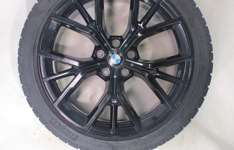 BMW BMW 5 serie G30 G31 8 serie G14 G15 G16 845M 19 inch velgen Pirelli Runflat Winterbanden Nieuw Origineel
