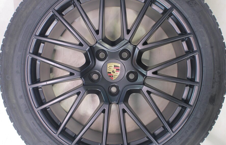 Porsche Porsche Cayenne E3 21 inch velgen Michelin Winterbanden Nieuw Origineel