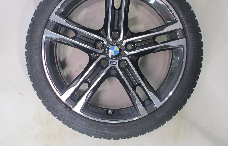 BMW BMW 1 2 serie F40 F44 2 serie Gran Coupe 556M 18 inch velgen Continental Runflat Winterbanden Origineel