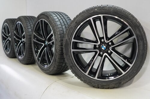 BMW BMW 5 serie G30 G31 8 serie G14 G15 G16 630 19 inch velgen Pirelli Winterbanden Nieuw Origineel