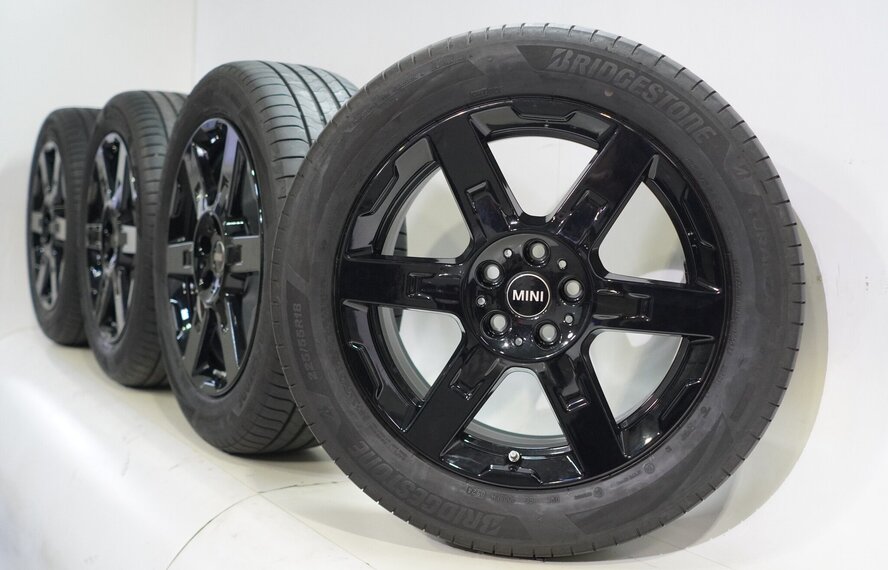 Mini U25 Countryman 944 18 inch velgen Bridgestone Zomerbanden Origineel