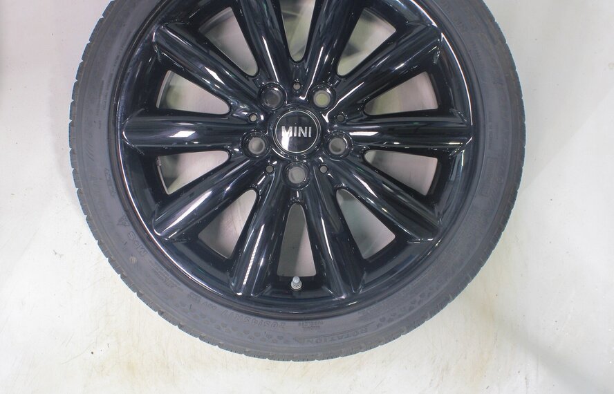 Mini Cooper / S / One / Cabrio F55 F56 F57 499 17 inch velgen Dunlop Runflat Winterbanden Origineel