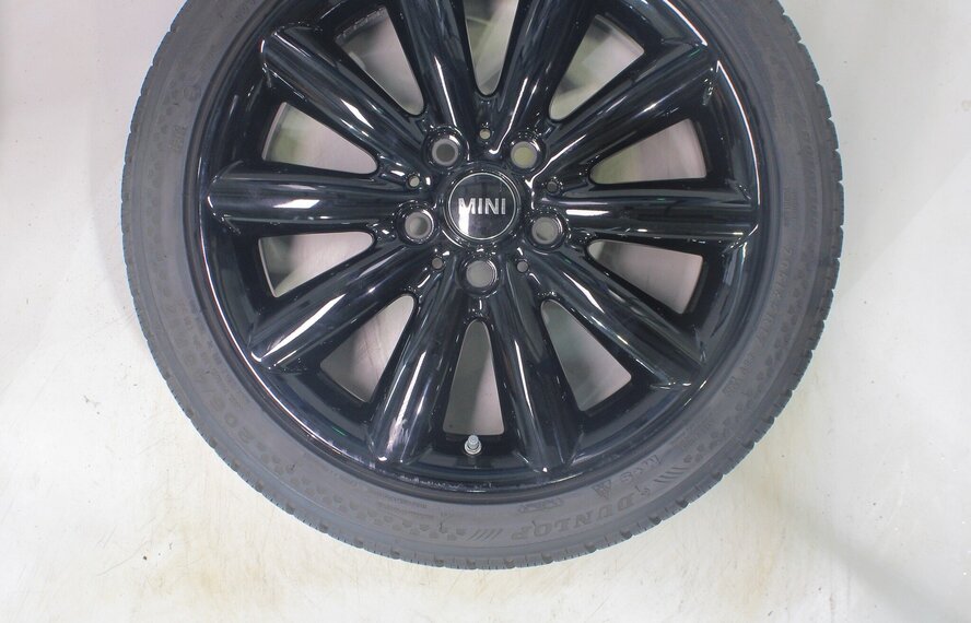 Mini Cooper / S / One / Cabrio F55 F56 F57 499 17 inch velgen Dunlop Runflat Winterbanden Origineel