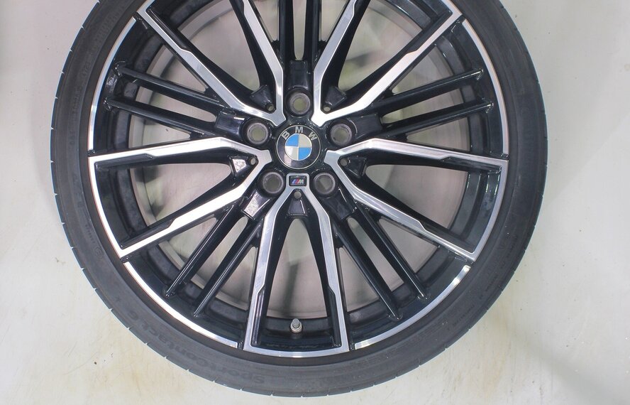 BMW BMW 1 2 serie F40 F44 2 serie Gran Coupe 552M 19 inch velgen Continental Zomerbanden Nieuw Origineel