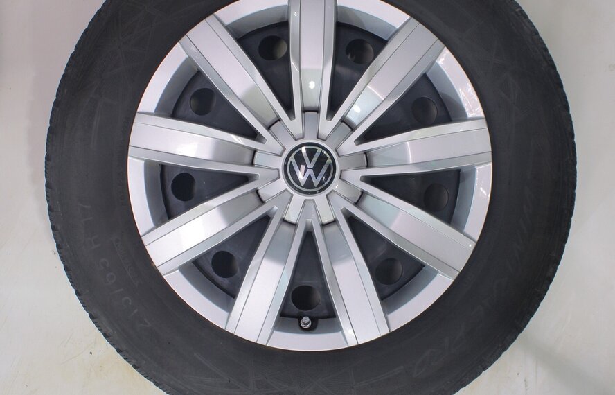 Volkswagen Volkswagen Tiguan II 17 inch velgen Vredestein Winterbanden Origineel
