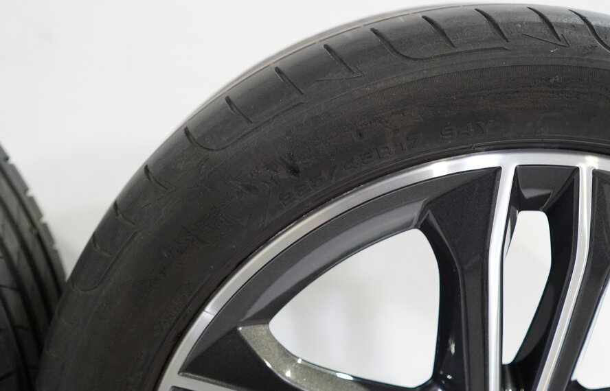 BMW BMW 1 2 serie F40 F44 2 serie Gran Coupe 549 17 inch velgen Bridgestone Zomerbanden Origineel