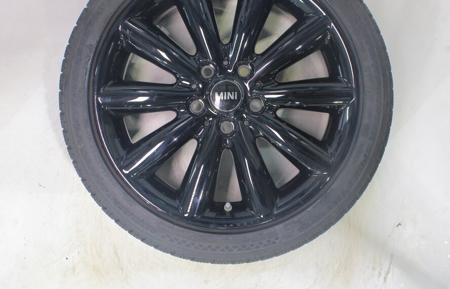 Mini Cooper / S / One / Cabrio F55 F56 F57 499 17 inch velgen Dunlop Runflat Winterbanden Origineel