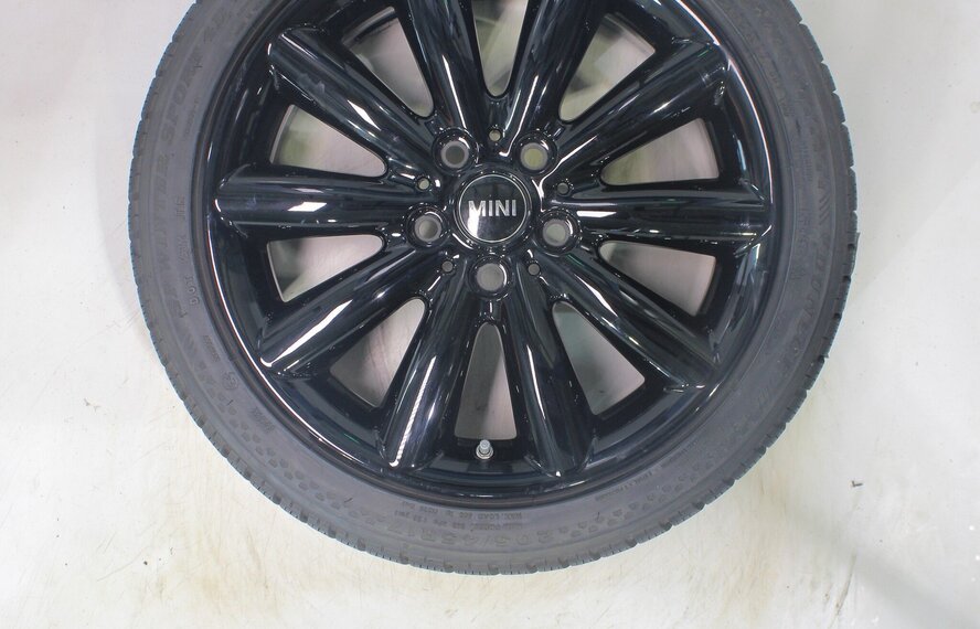Mini Cooper / S / One / Cabrio F55 F56 F57 499 17 inch velgen Dunlop Runflat Winterbanden Origineel
