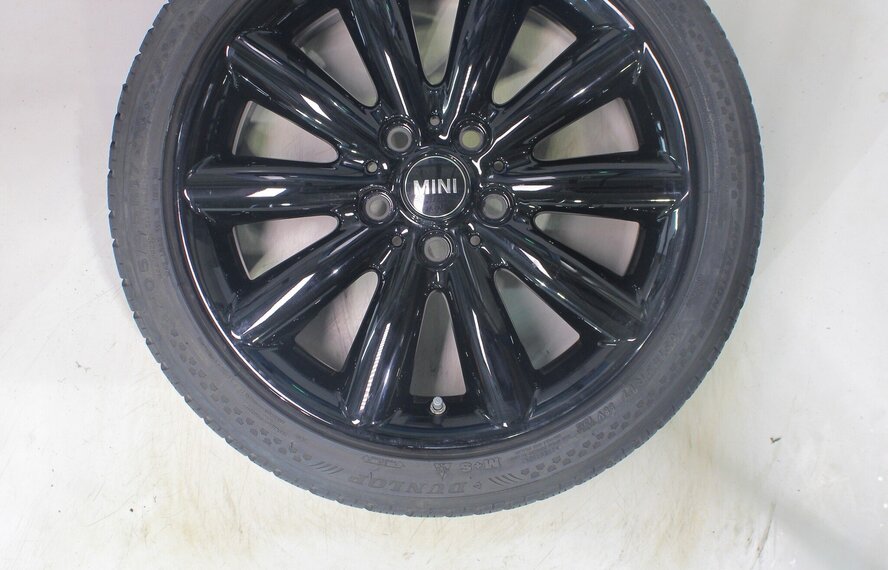 Mini Cooper / S / One / Cabrio F55 F56 F57 499 17 inch velgen Dunlop Runflat Winterbanden Origineel