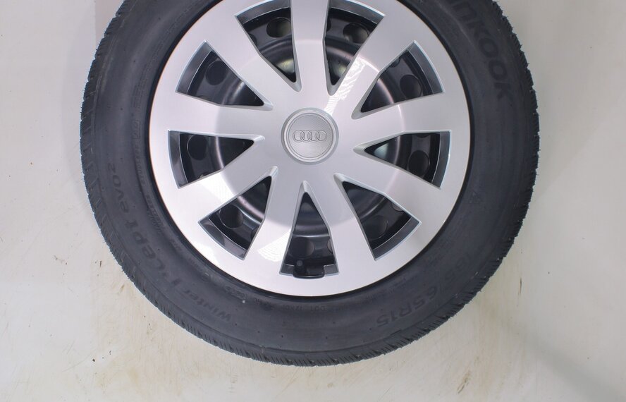 Audi Audi A1 S1 82A 8X 15 inch velgen Hankook Winterbanden Nieuw Origineel