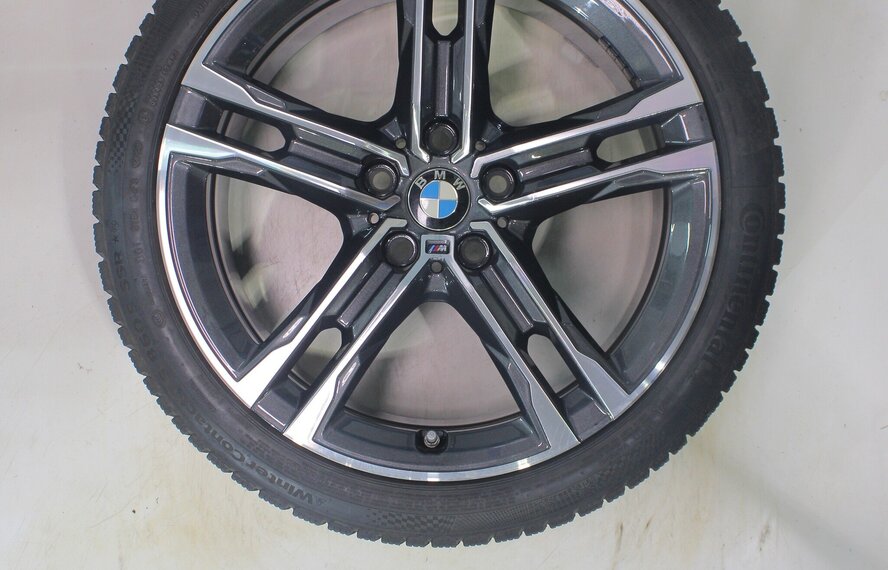 BMW BMW 1 2 serie F40 F44 2 serie Gran Coupe 556M 18 inch velgen Continental Runflat Winterbanden Origineel