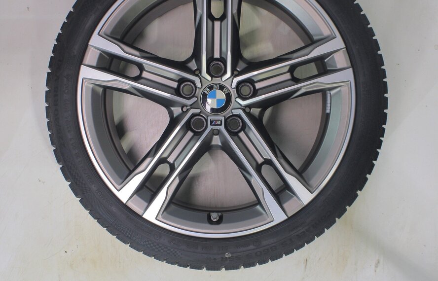 BMW BMW 1 2 serie F40 F44 2 serie Gran Coupe 556M 18 inch velgen Continental Winterbanden Origineel
