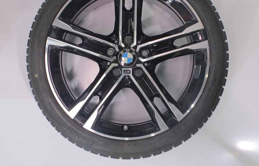BMW BMW 1 2 serie F40 F44 2 serie Gran Coupe 556M 18 inch velgen Continental Runflat Winterbanden Origineel