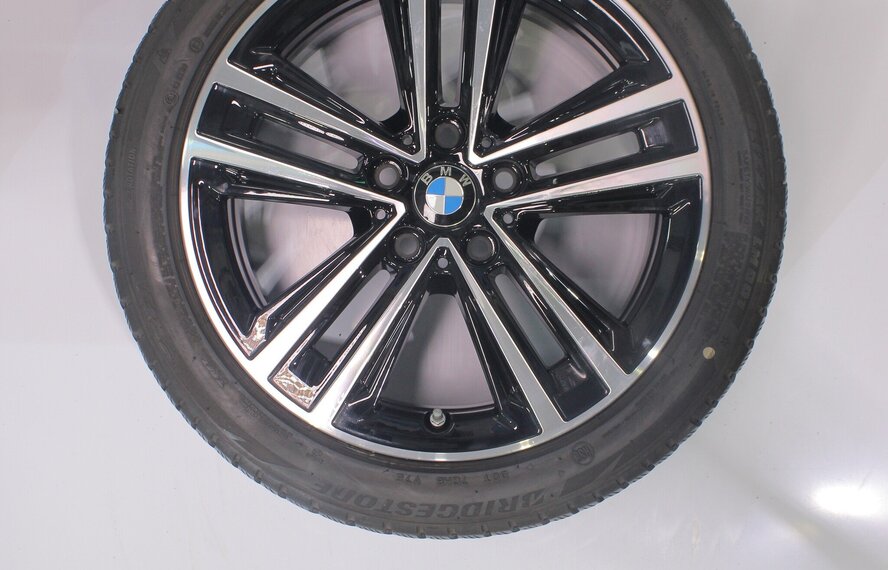 BMW BMW 1 2 serie F40 F44 2 serie Gran Coupe 548 17 inch velgen Bridgestone Runflat Winterbanden Origineel