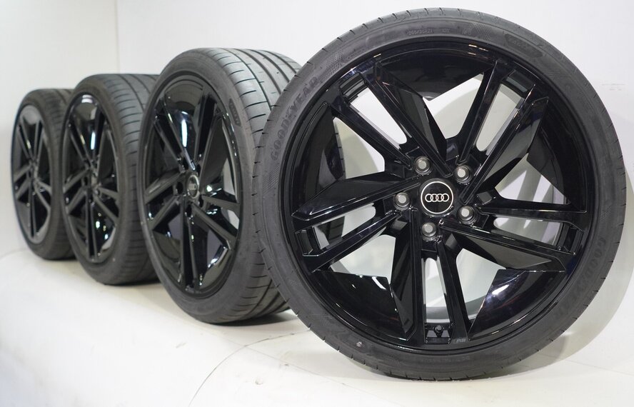 Audi Audi e-tron GT 21 inch velgen Goodyear Zomerbanden Origineel