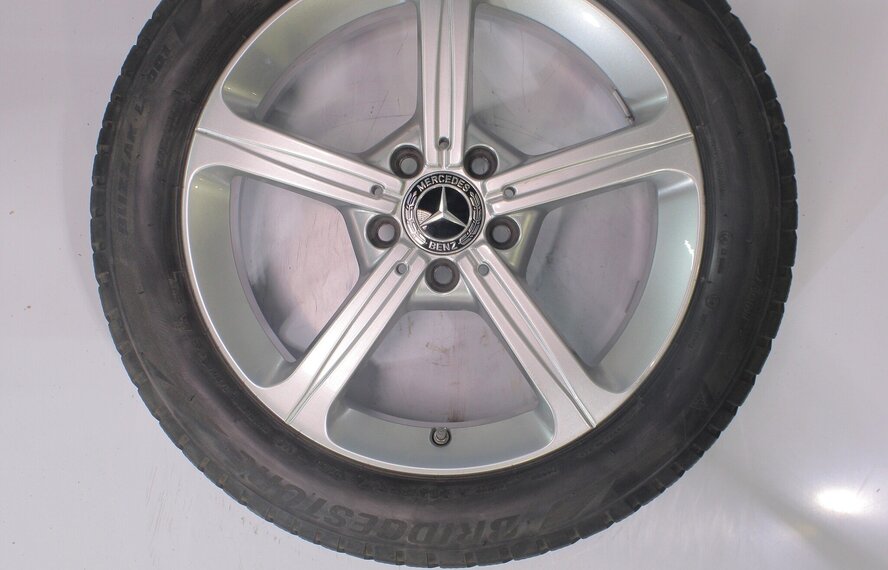 Mercedes Mercedes A B CLA Klasse W177 C118 W247 17 inch velgen Bridgestone Winterbanden Origineel